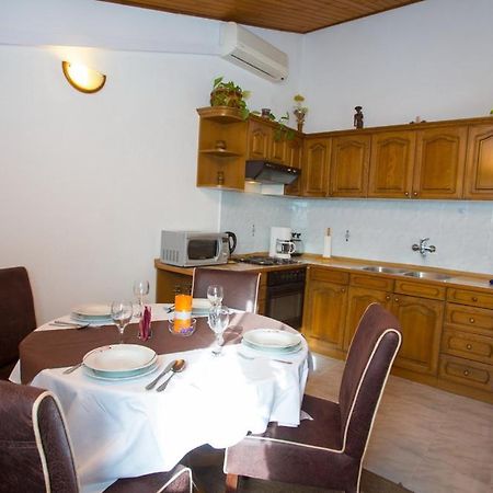 פודגורה Apartments Tanja מראה חיצוני תמונה