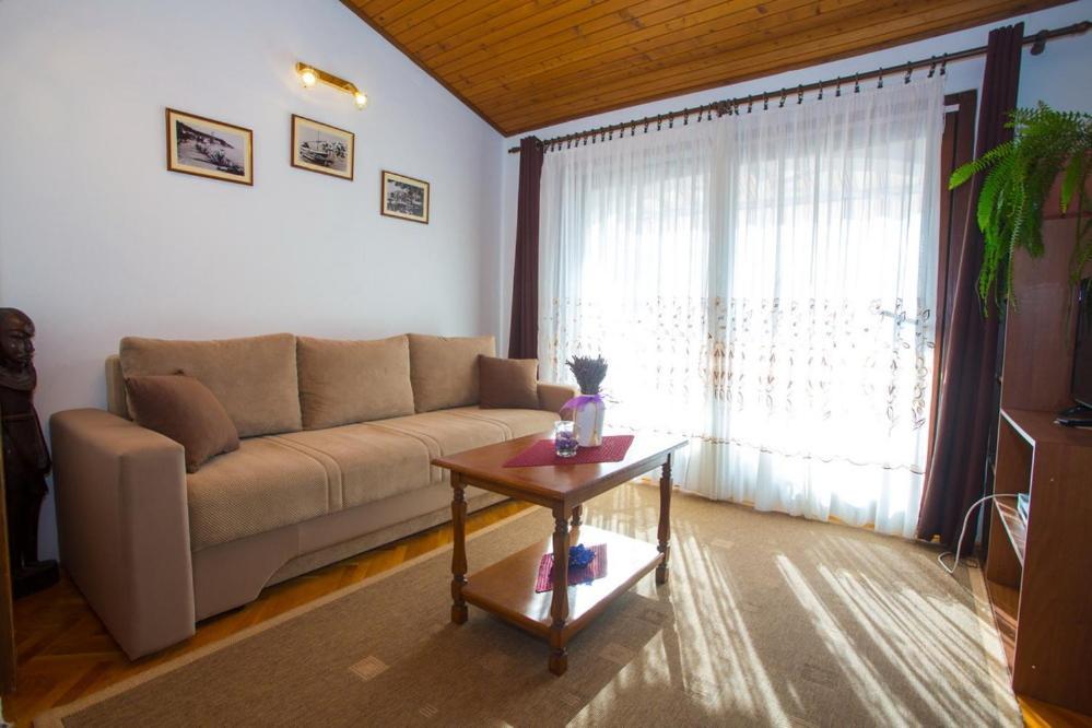 פודגורה Apartments Tanja מראה חיצוני תמונה