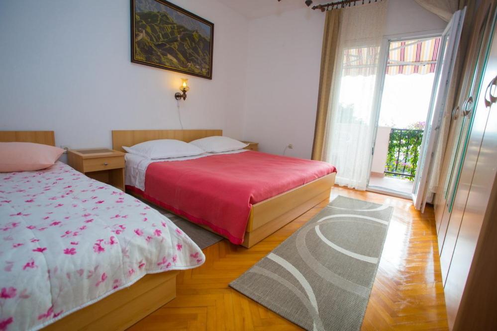 פודגורה Apartments Tanja מראה חיצוני תמונה