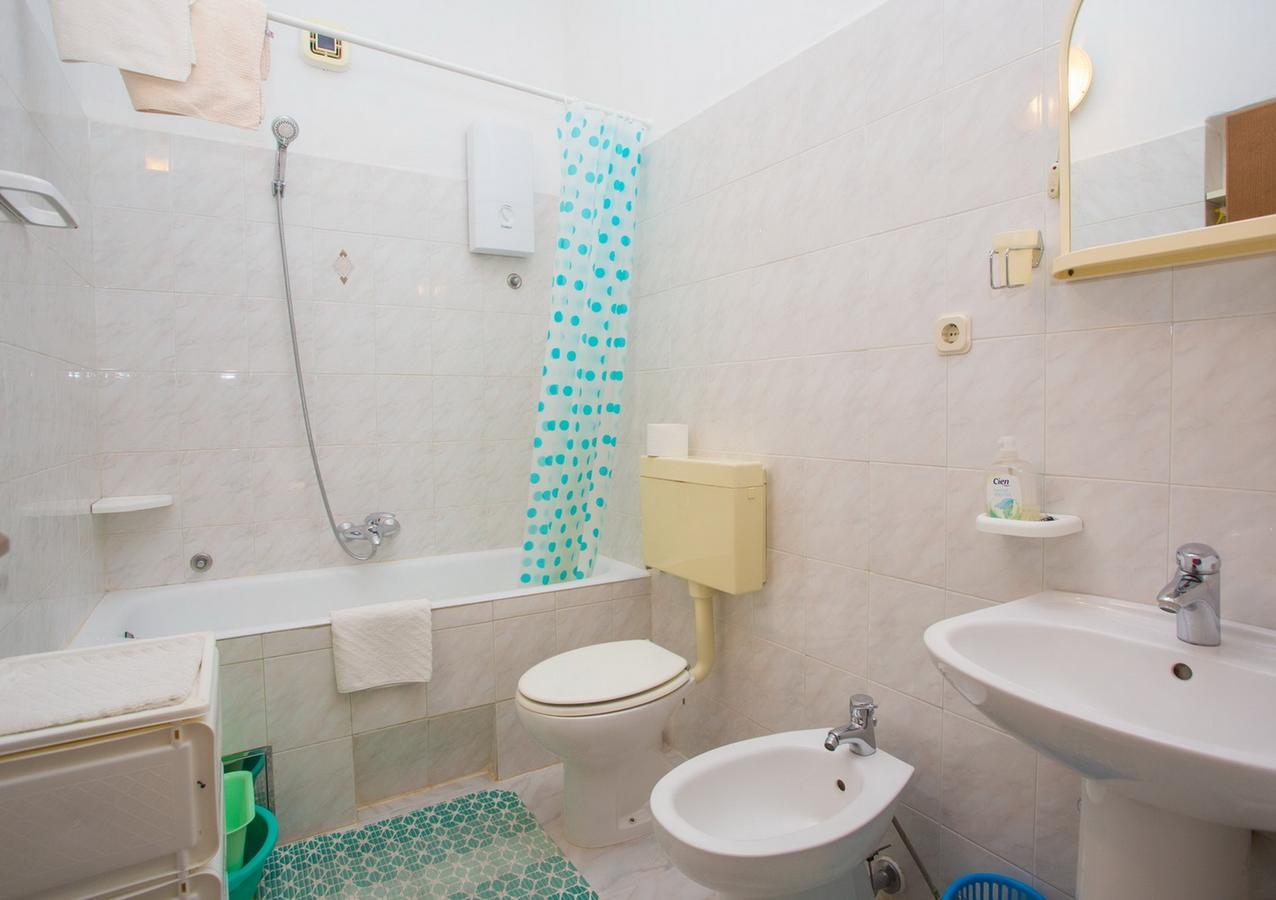 פודגורה Apartments Tanja מראה חיצוני תמונה